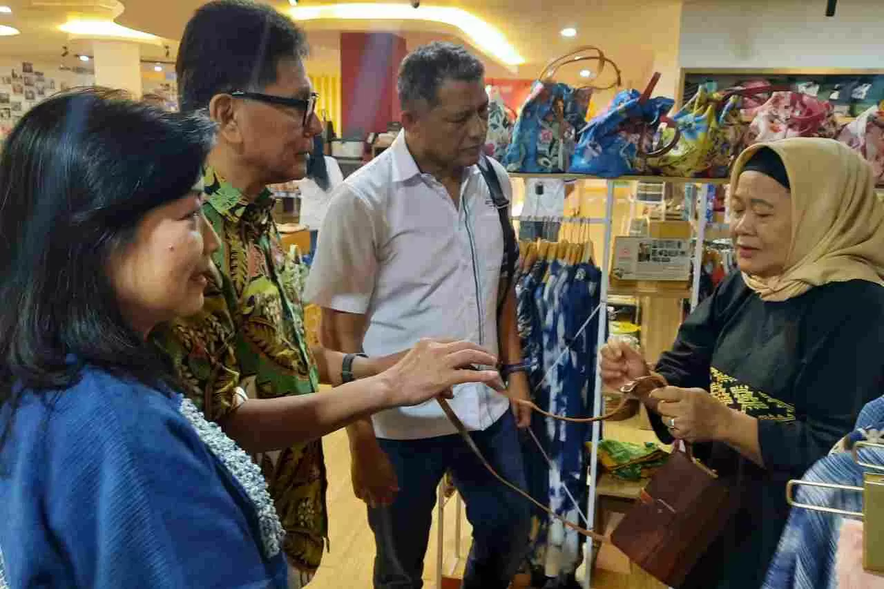 Perkuat Mentality UMKM,...