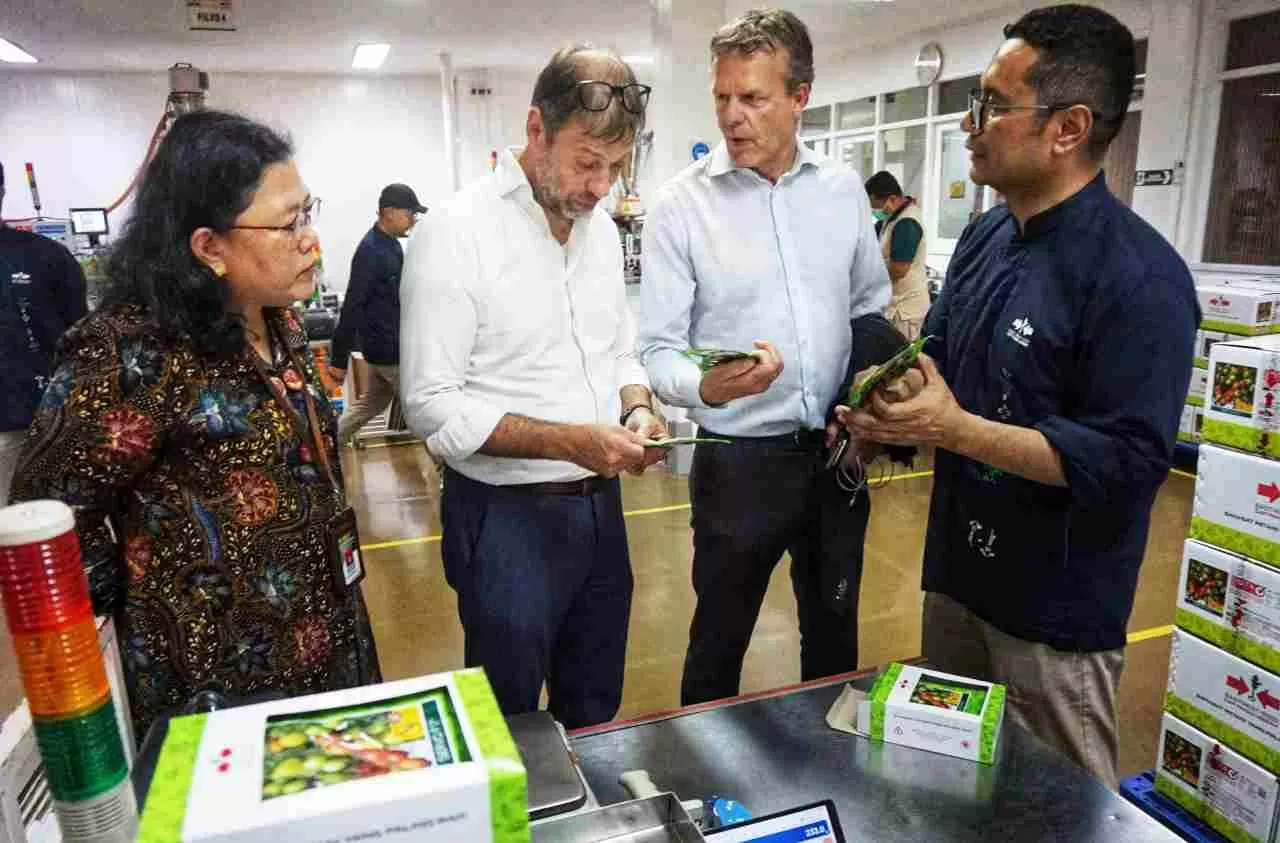 Misi Perdagangan Belanda...