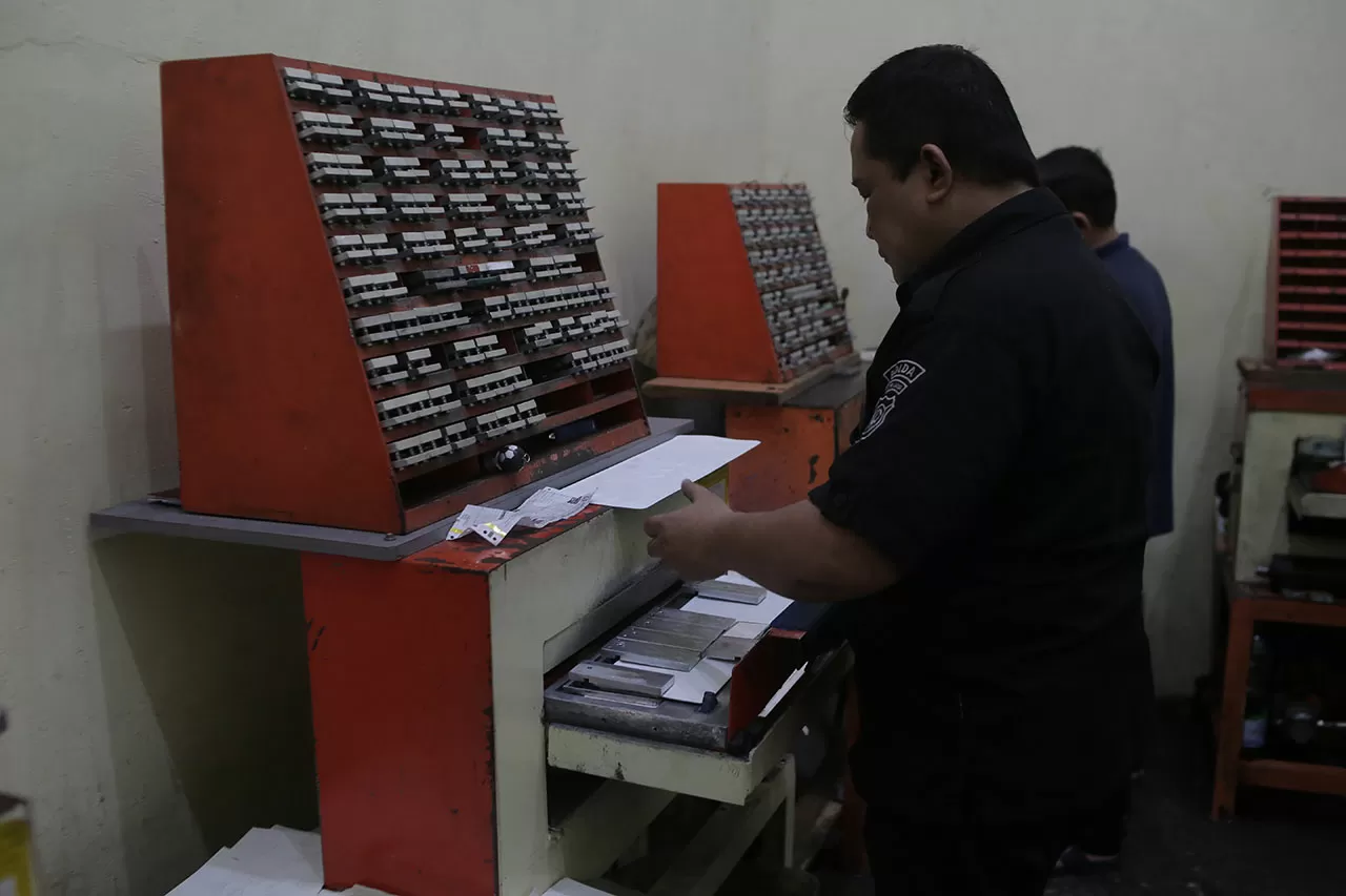 Warga Jakarta Nikmati...