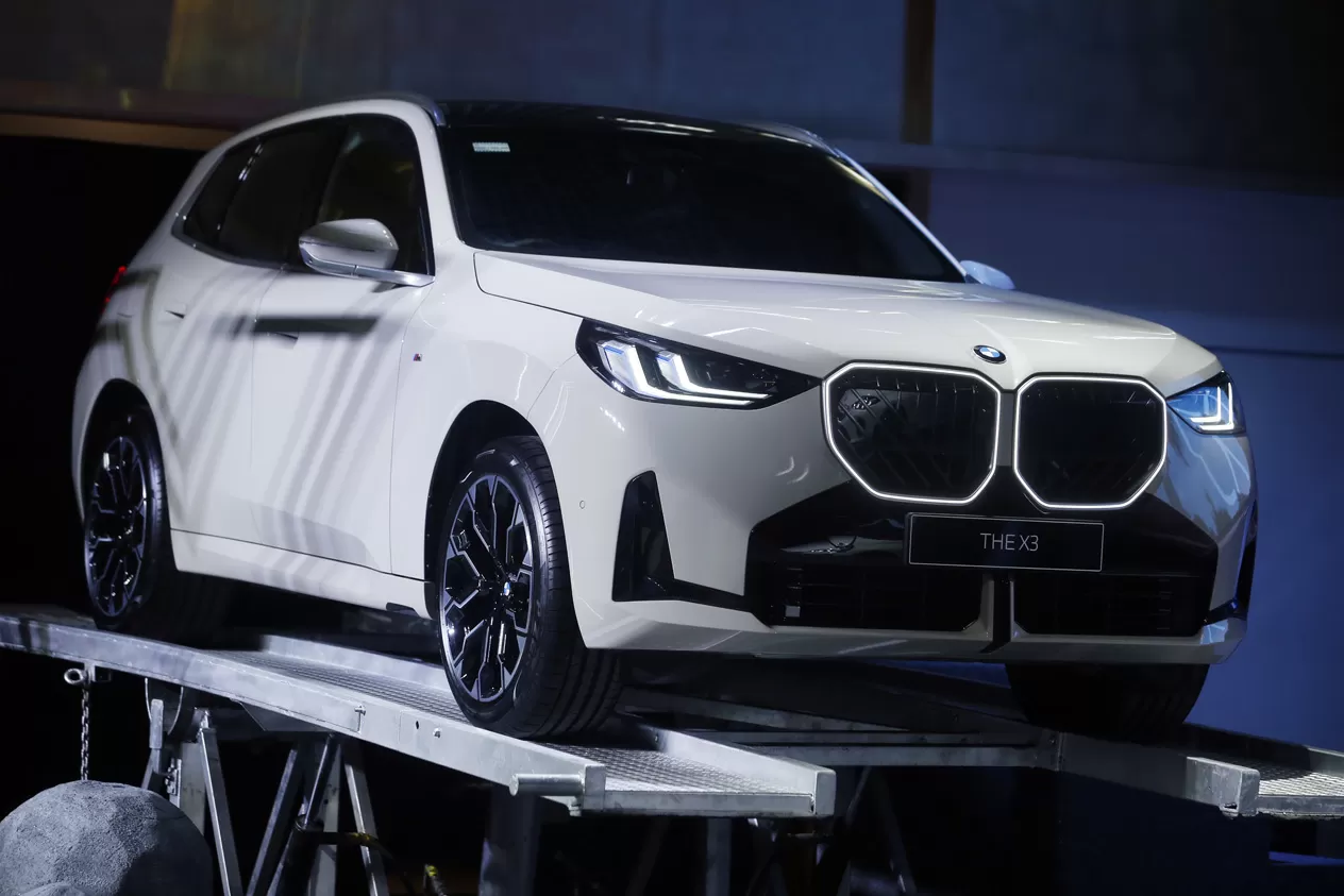 BMW Hadirkan The New...
