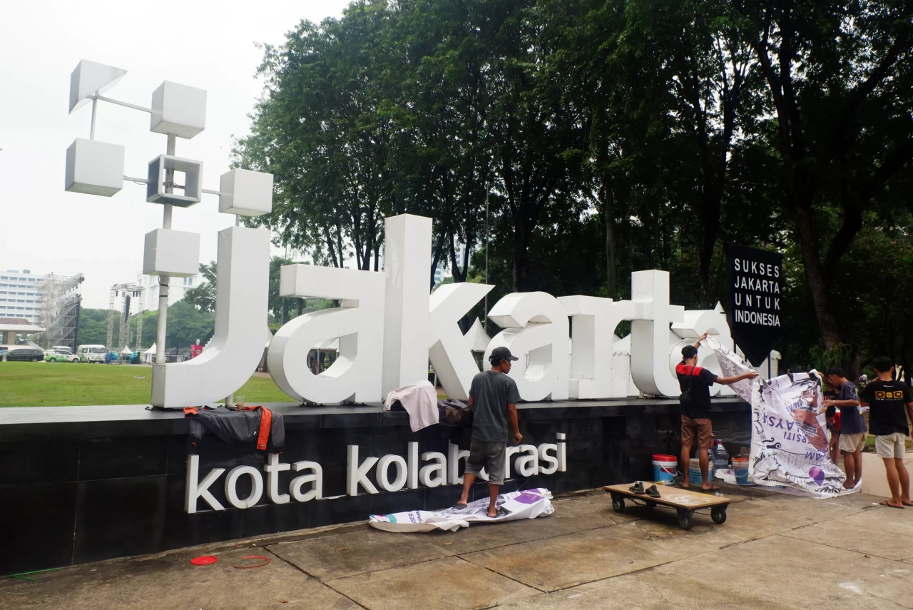 Taman Lapangan Banteng...