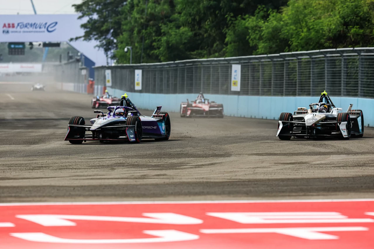 Hasil Kualifikasi Formula...