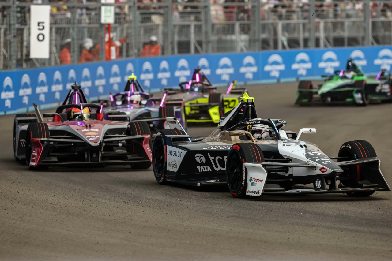 Dan Ticktum Perdana...