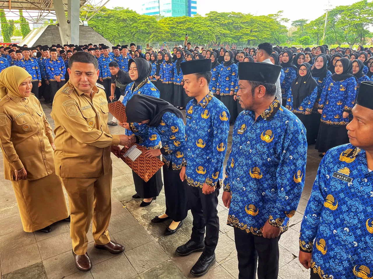 Penantian yang Melelahkan...