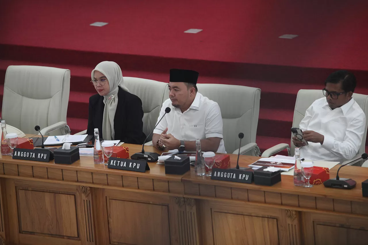 KPU Gelar Uji Publik...