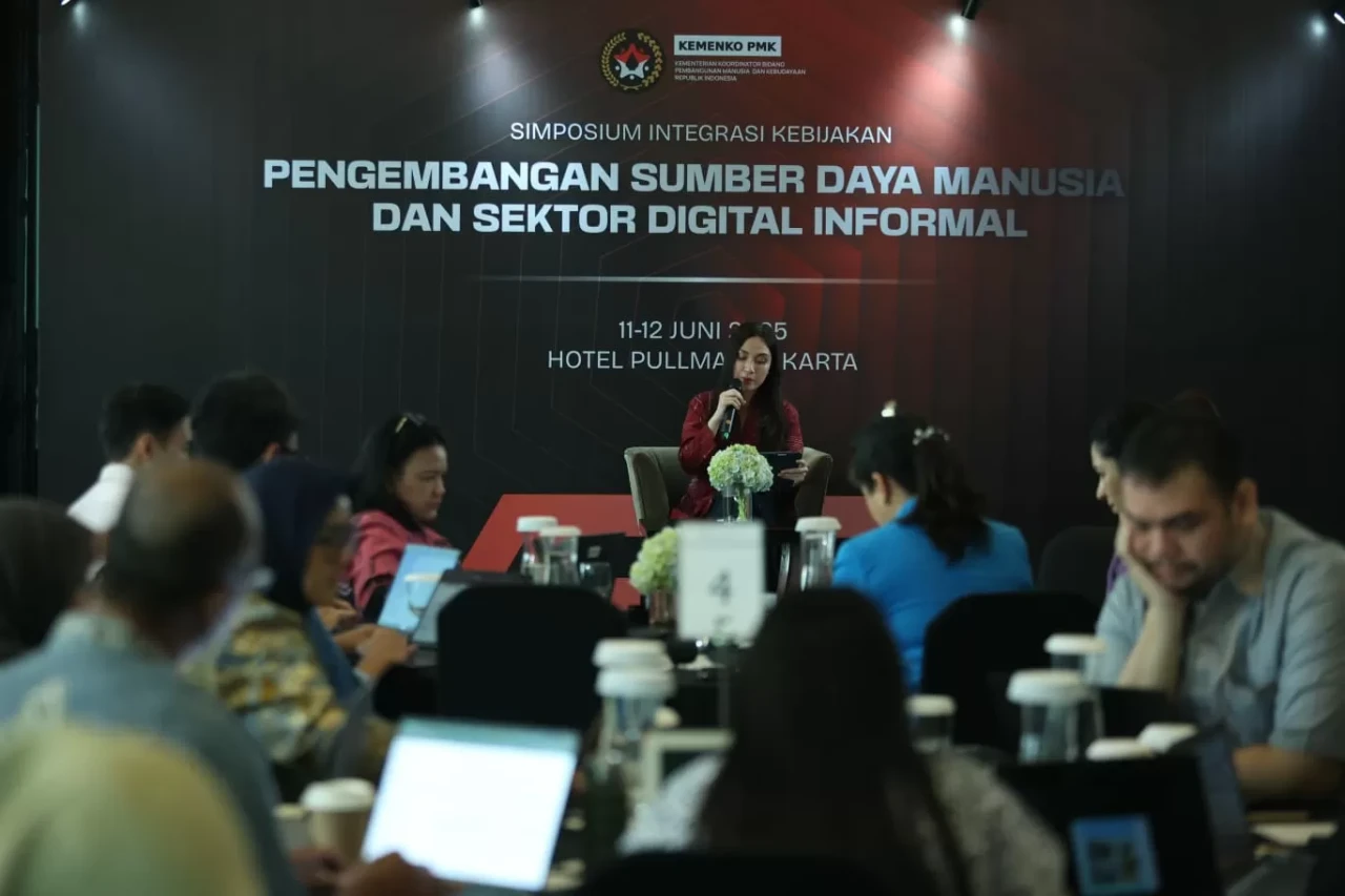 Bahas Masa Depan SDM...