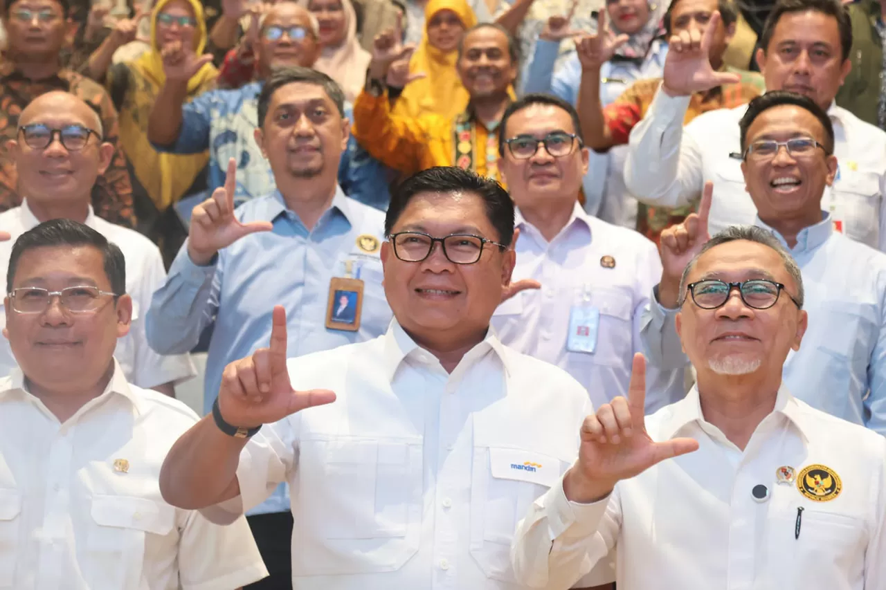 Bank Mandiri dan Kemenko...