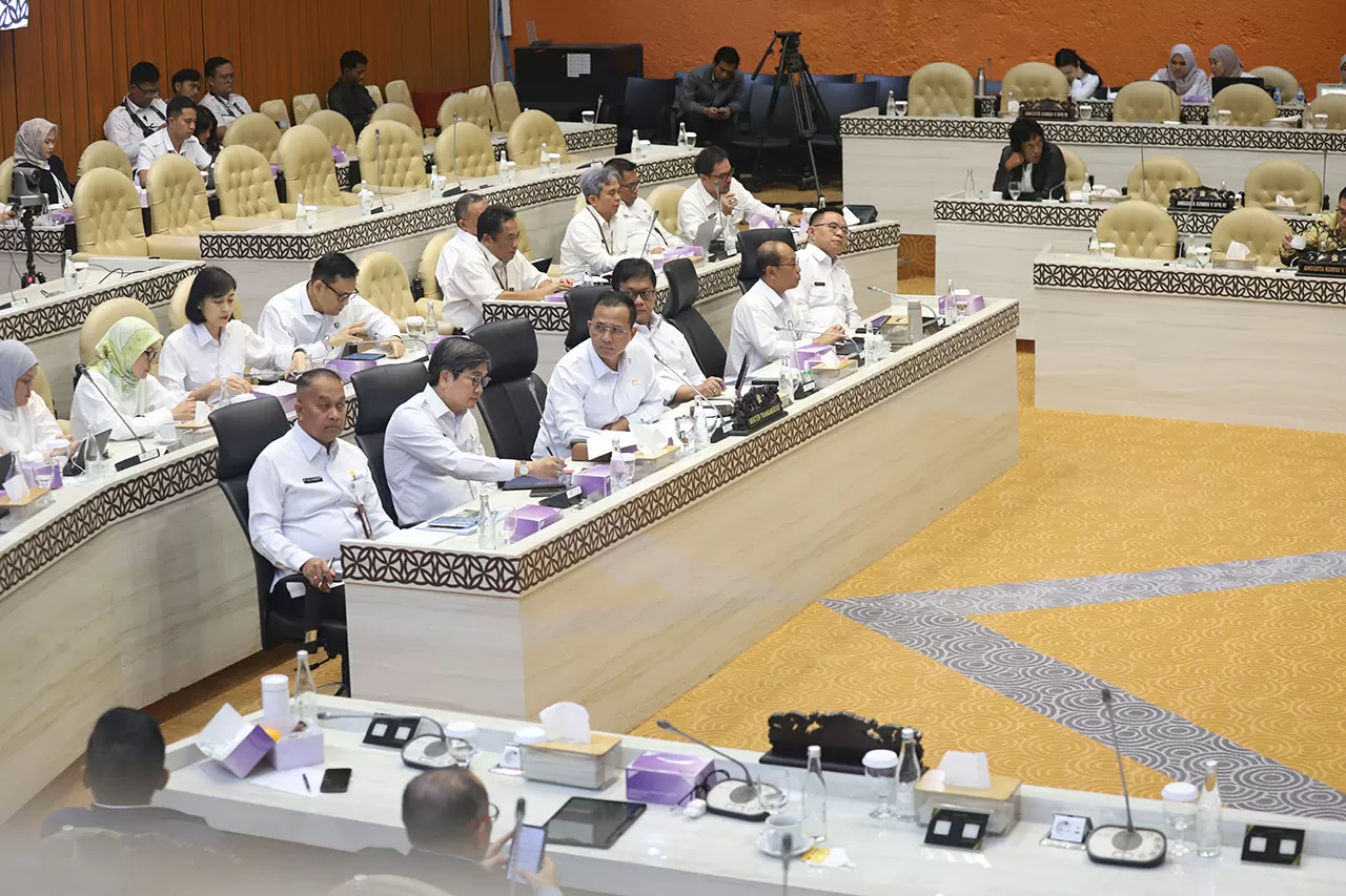 Menteri Transmigrasi...