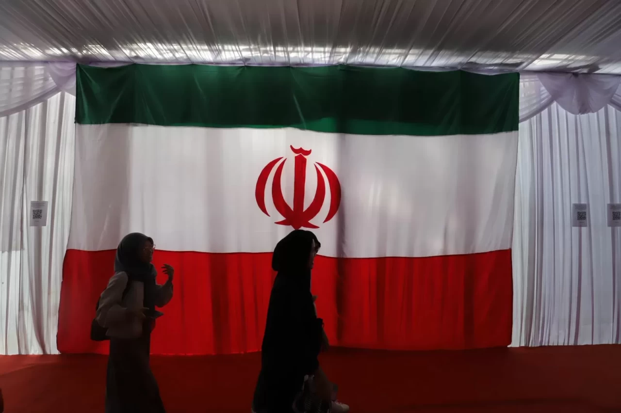 Solidaritas untuk Iran:...