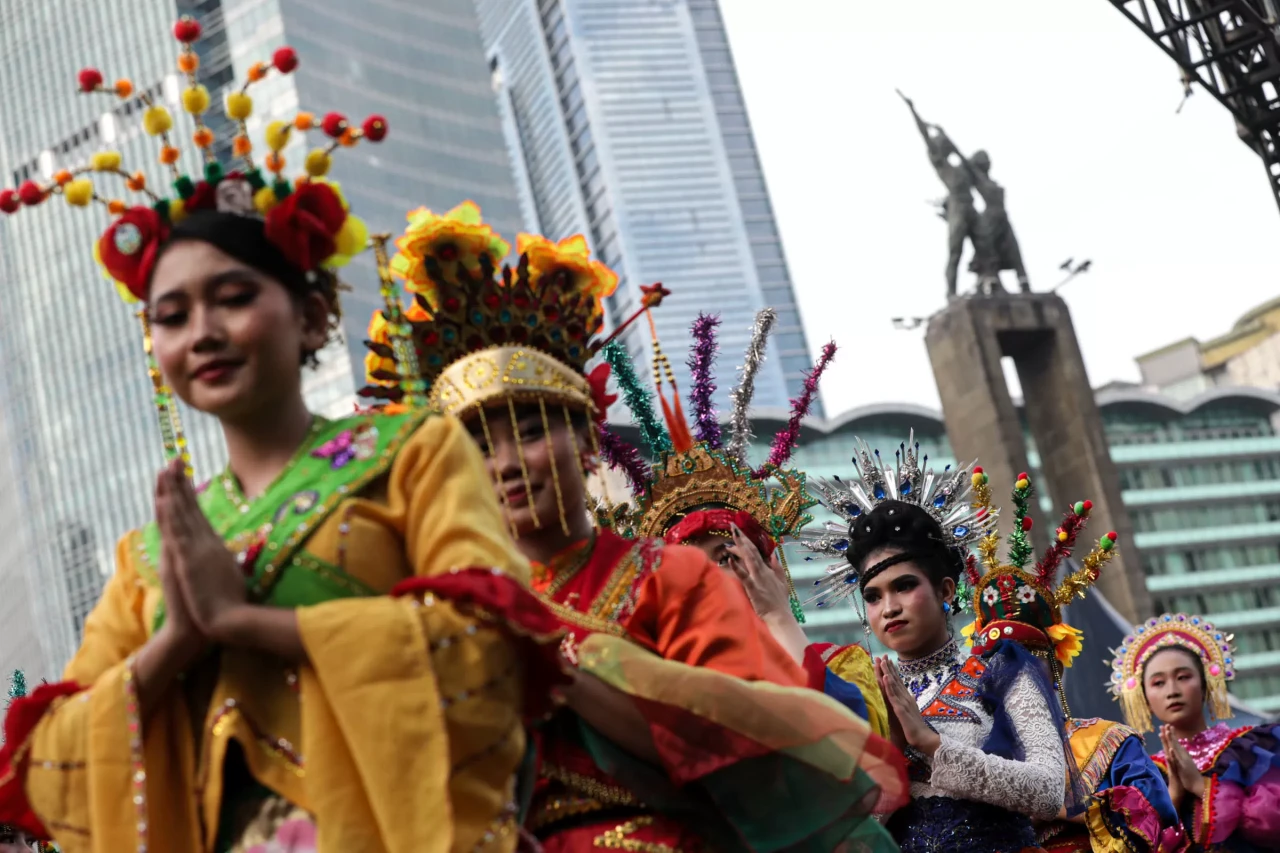 Pertujukan Tarian Tradisional...