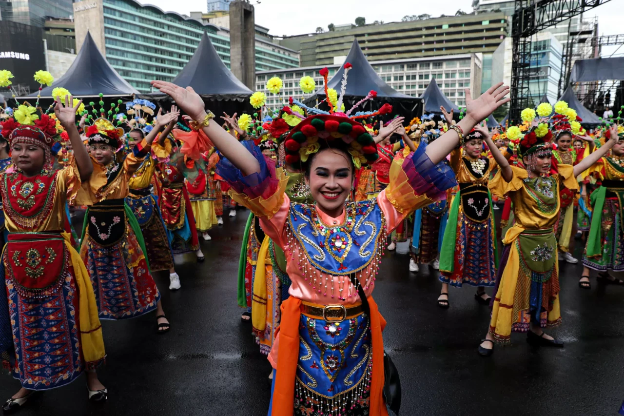 Pertujukan Tarian Tradisional...