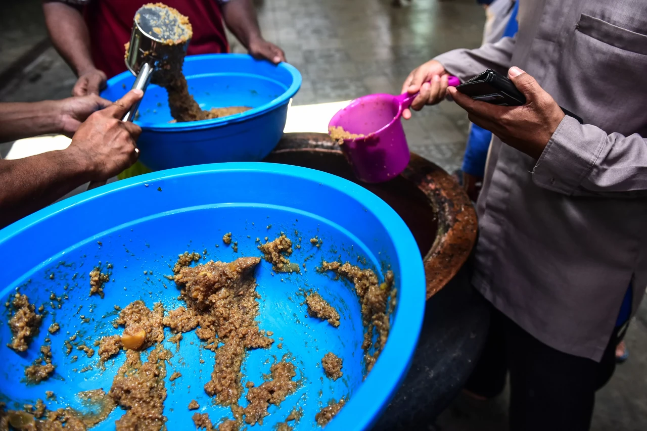 Potret Pembagian Bubur...
