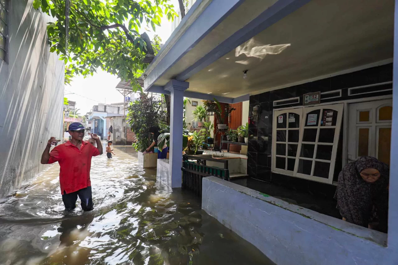 Banjir Rendam Kampung...