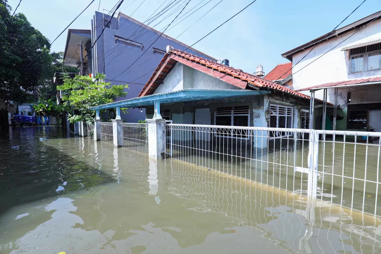 Banjir Rendam Kampung...