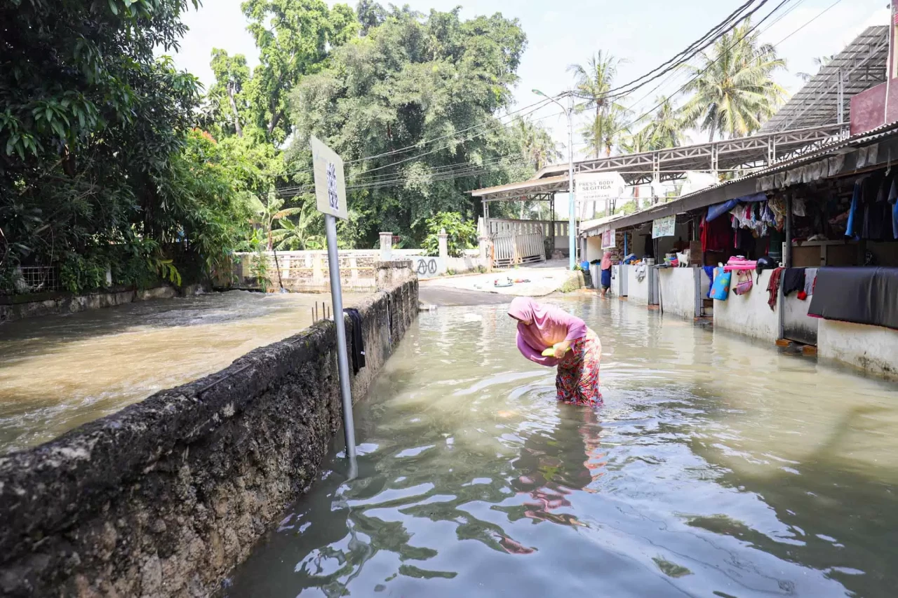 Banjir Rendam Kampung...