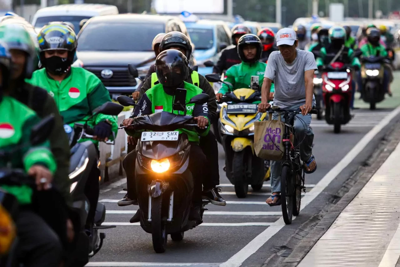 Rencana Kenaikan Tarif...