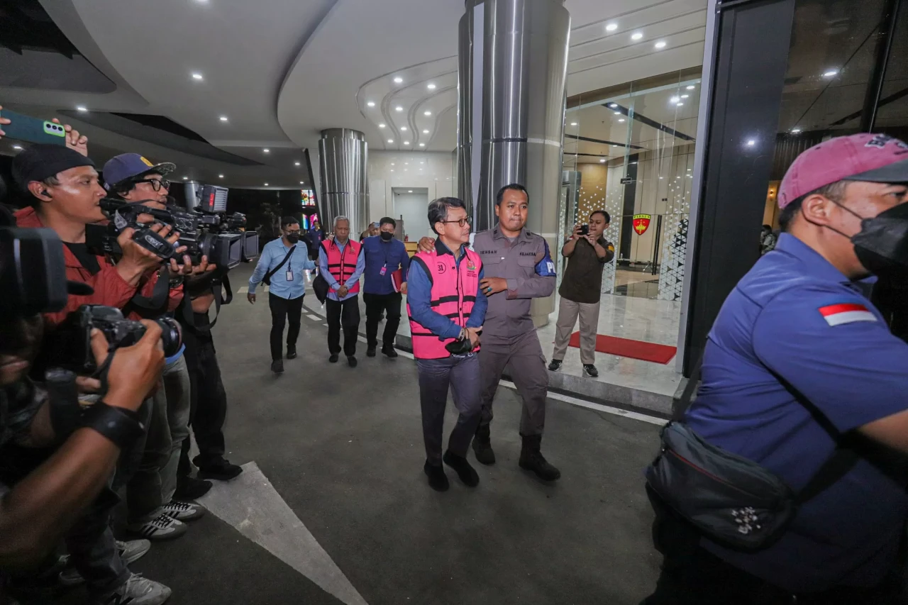 Kasus Korupsi Minyak...