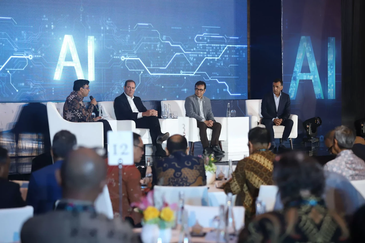 Sinergi Komdigi, Indosat,...