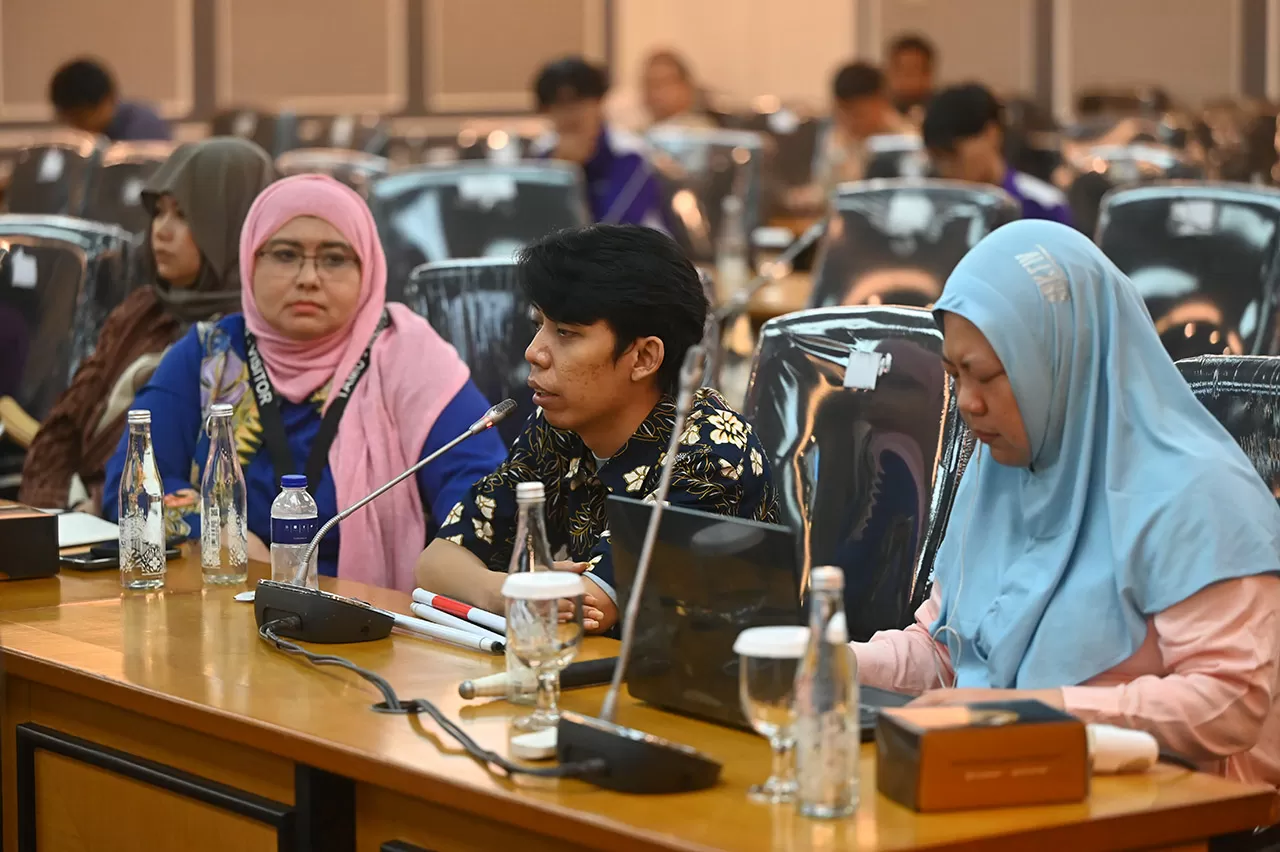 Korban Beri Kesaksian,...