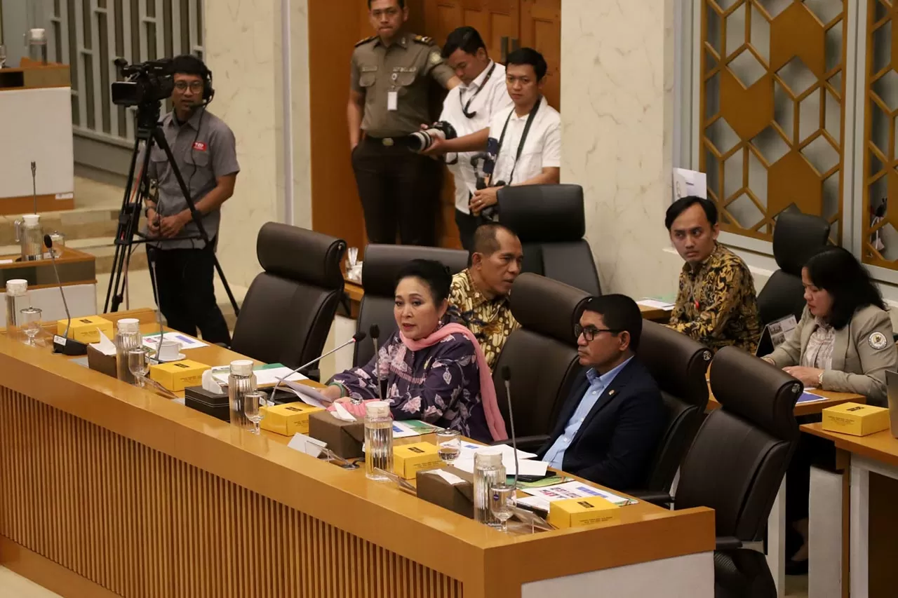 Komisi IV DPR Gelar...