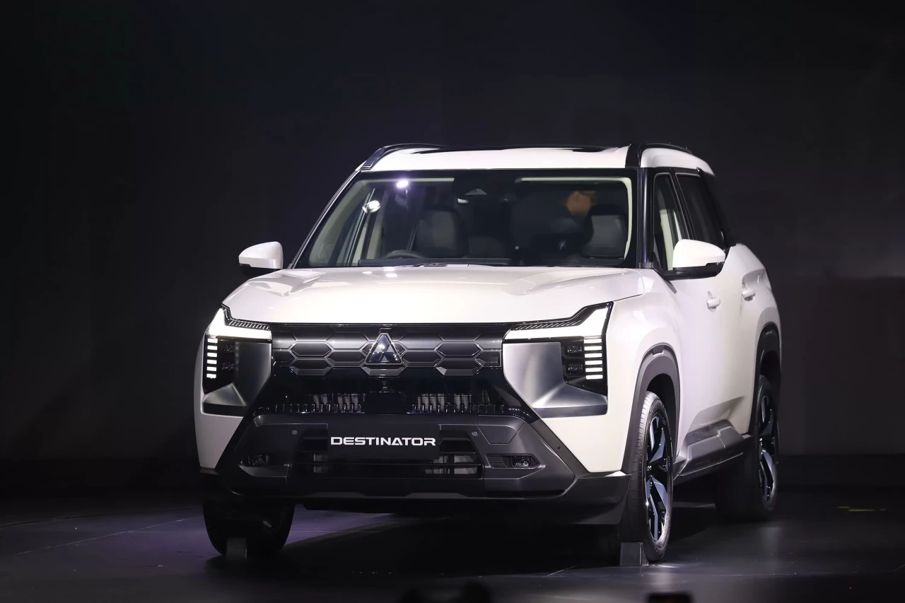 Penampakan Mitsubishi...