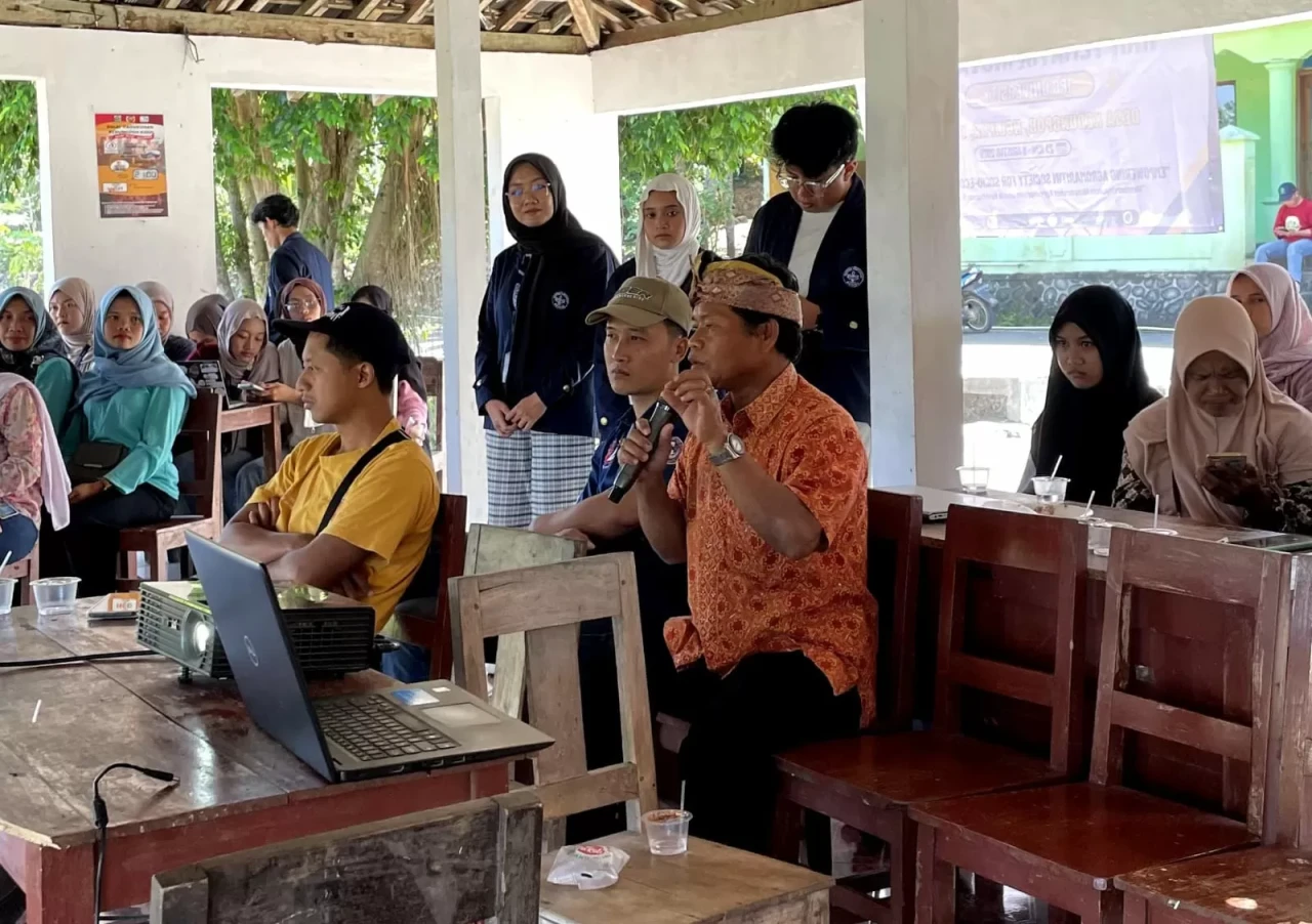 Mahasiswa IPB Pasang...