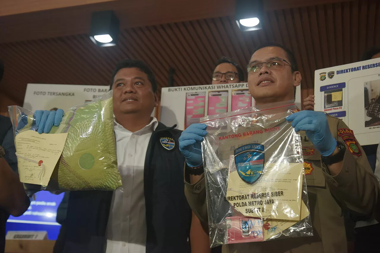 Polda Metro Jaya Ungkap...