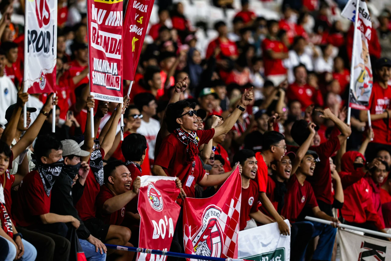Bermain Imbang, Timnas...