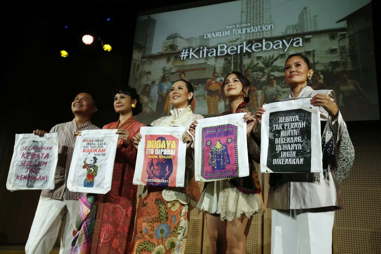 Film Pendek #KitaBerkebaya...