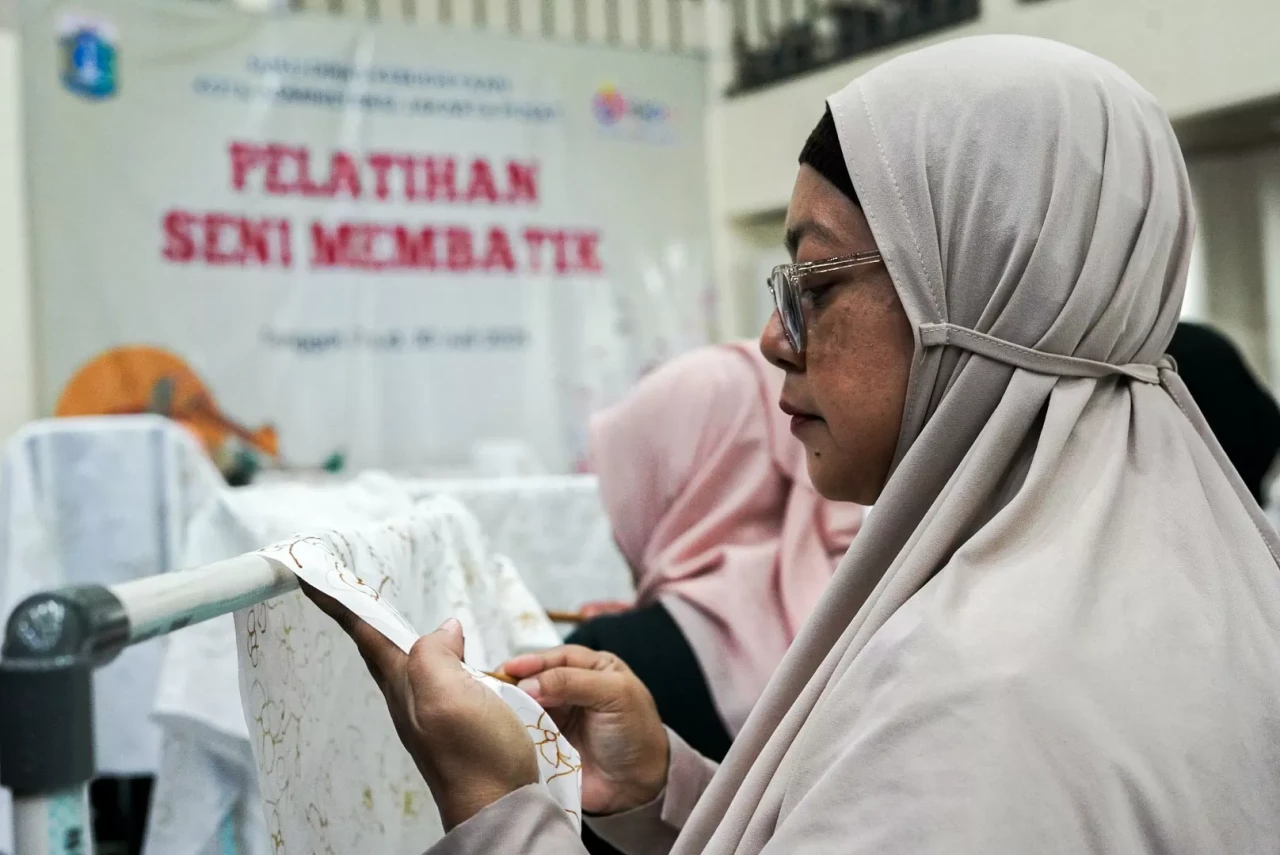 Pelatihan Membatik untuk...