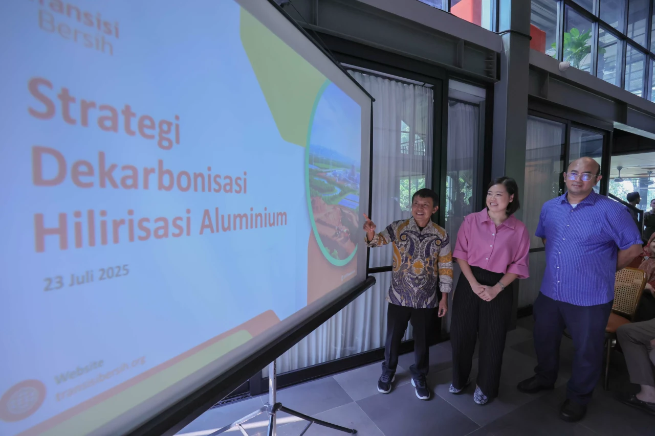 Riset Strategi Dekarbonisasi...