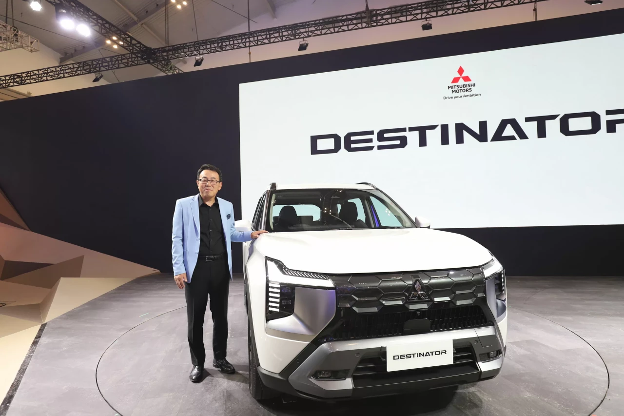 Mitsubishi Destinator...