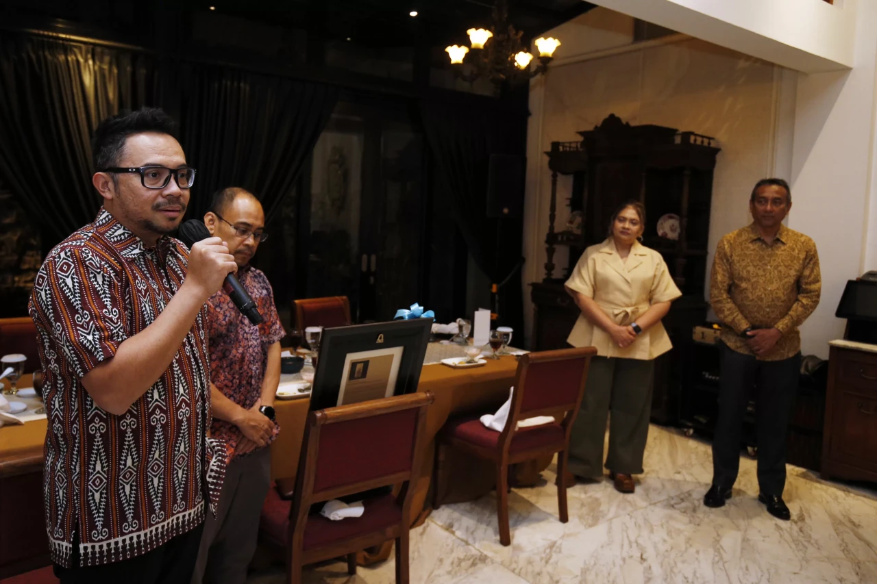 Institut Jantung Negara,...