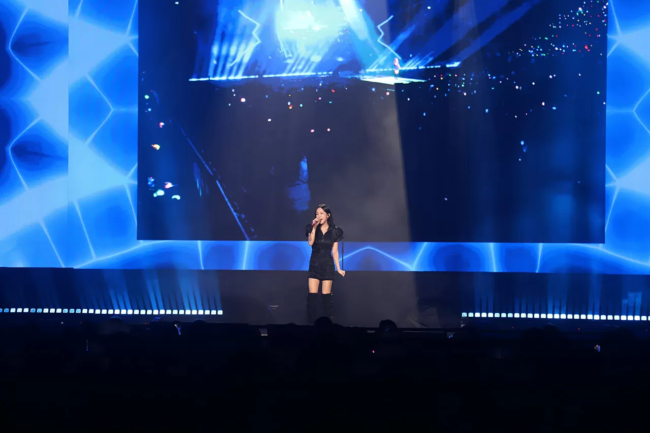 Heize Ajak Penonton...