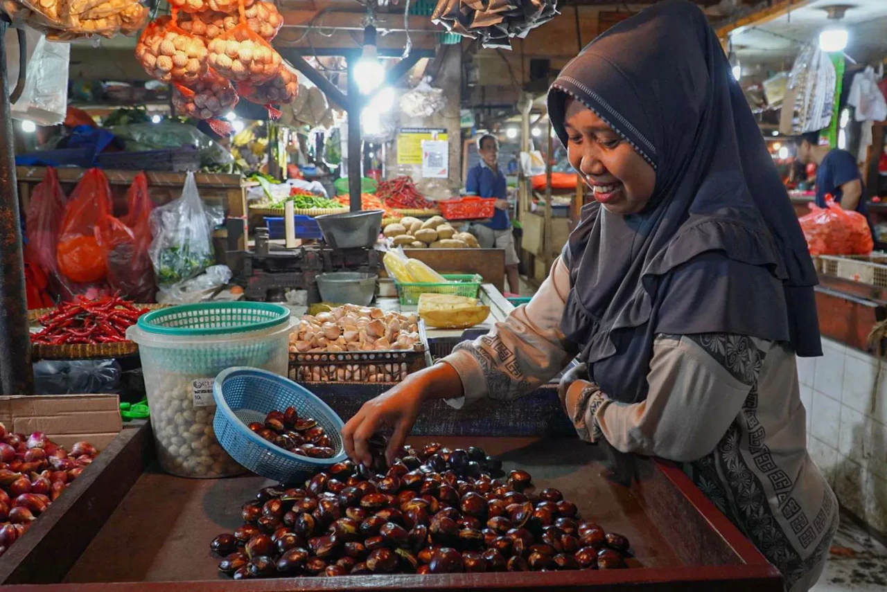 Harga Jengkol Tembus...