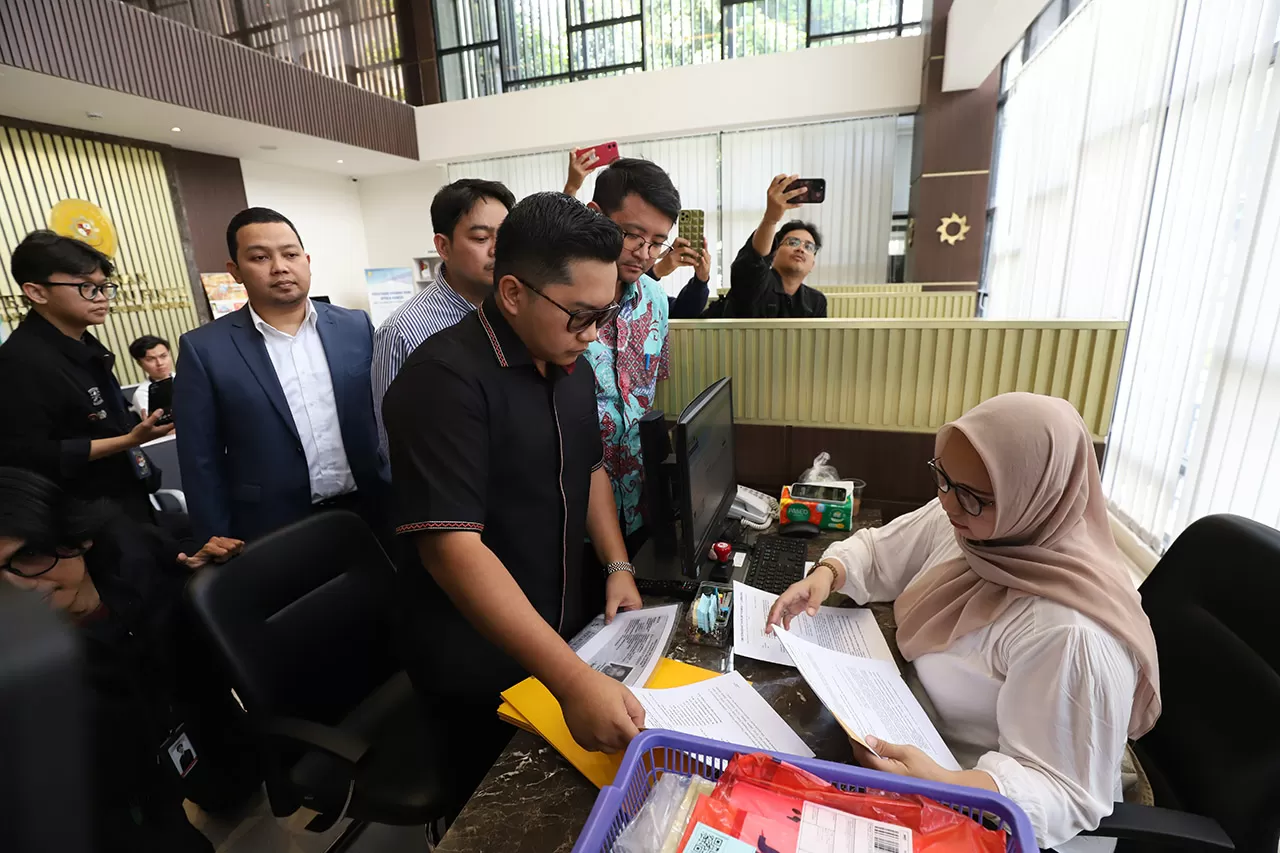 Tim Kuasa Hukum Tom...