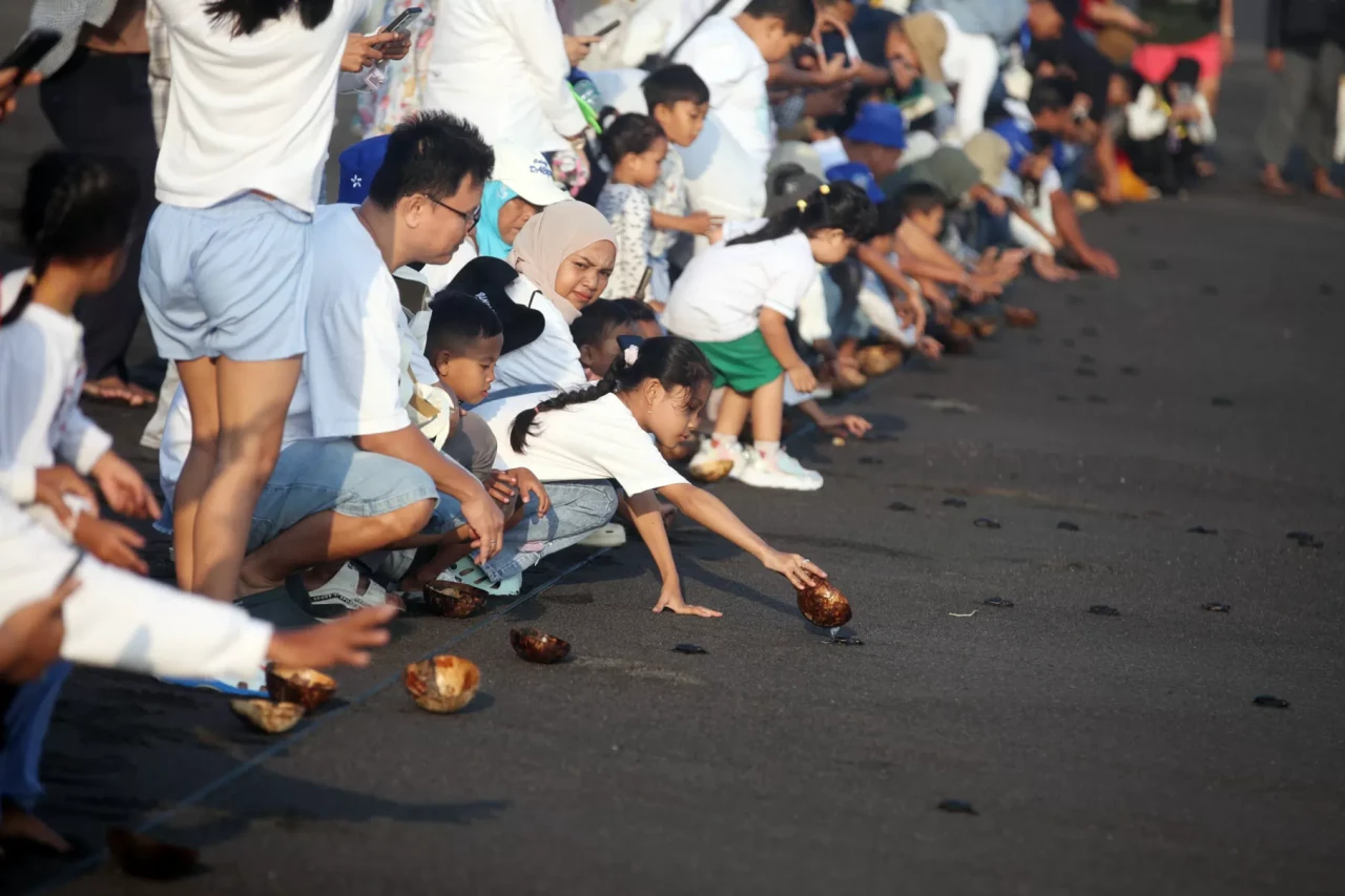 Bakti BCA Perkuat Desa...