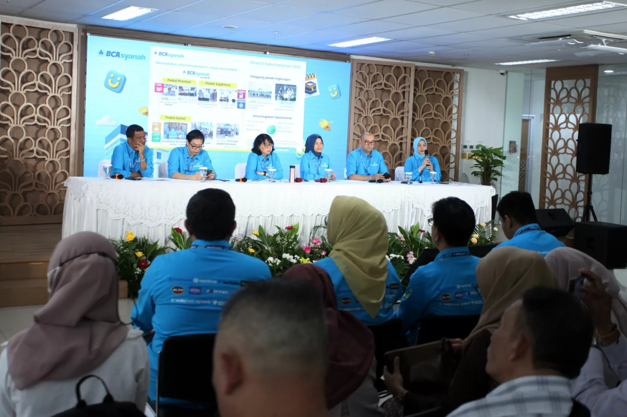 BCA Syariah Catat Kinerja...