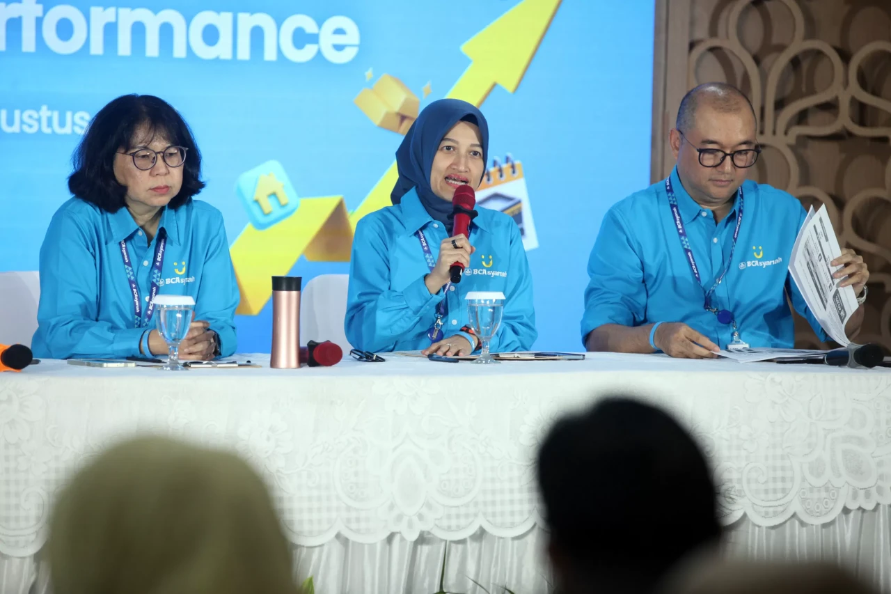 BCA Syariah Catat Kinerja...