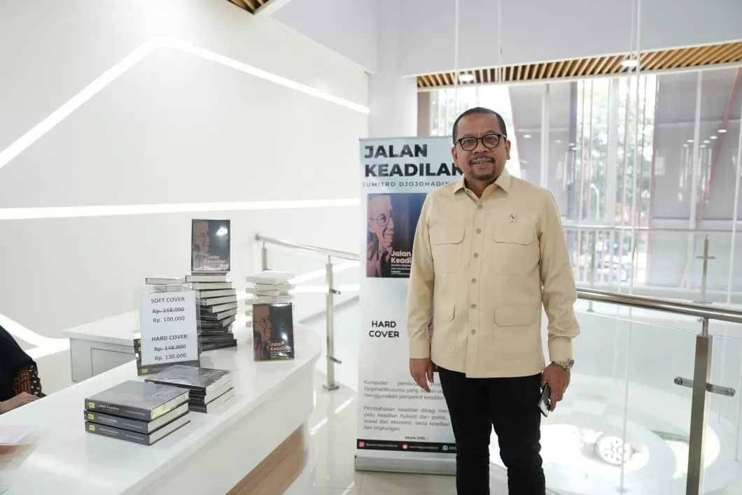Qodari: Prabowo Lanjutkan...