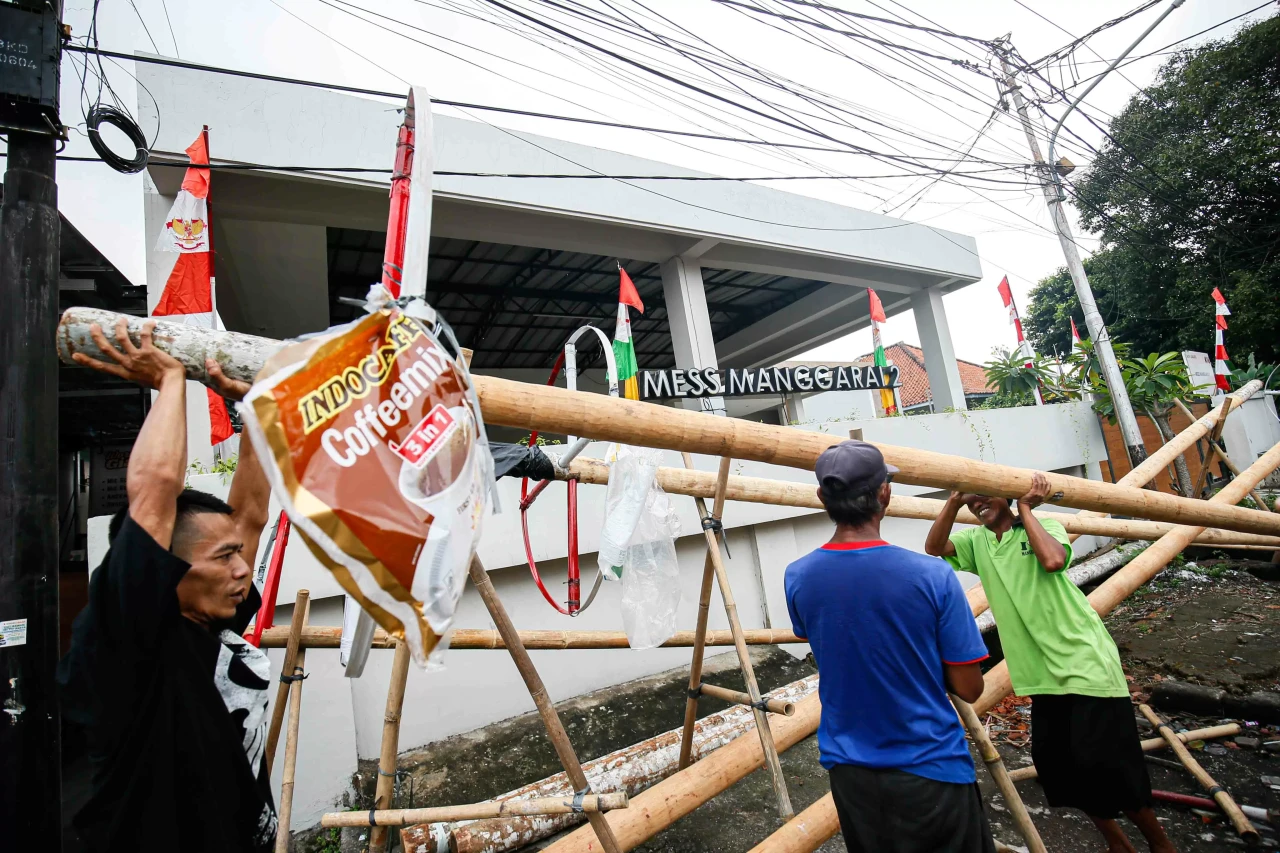 Geliat Penjualan Batang...