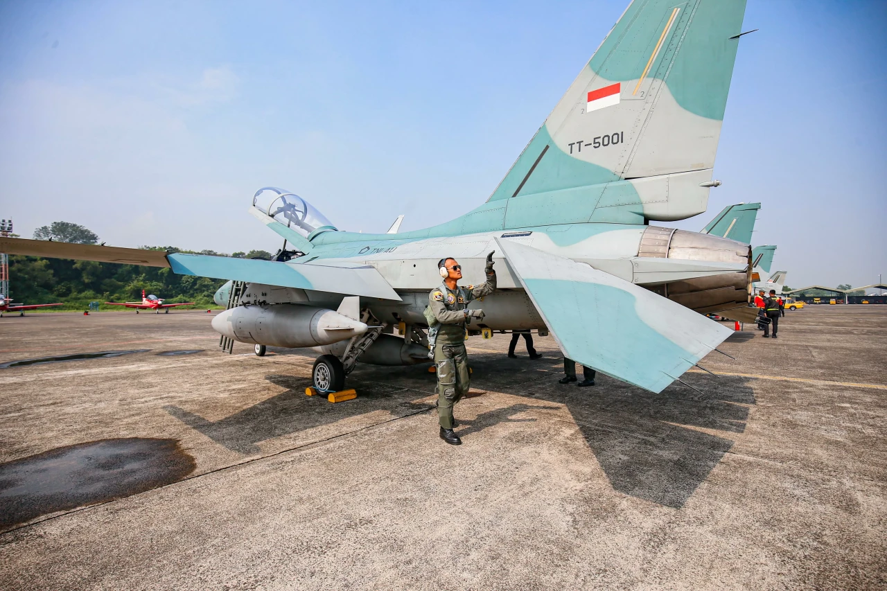 Persiapan Pesawat untuk...