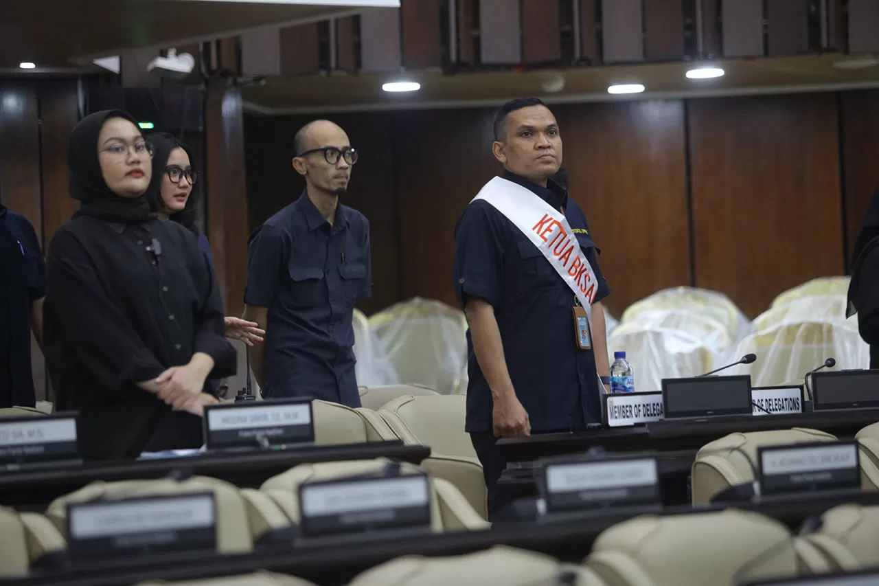 Gladi Kotor Sidang Tahunan...