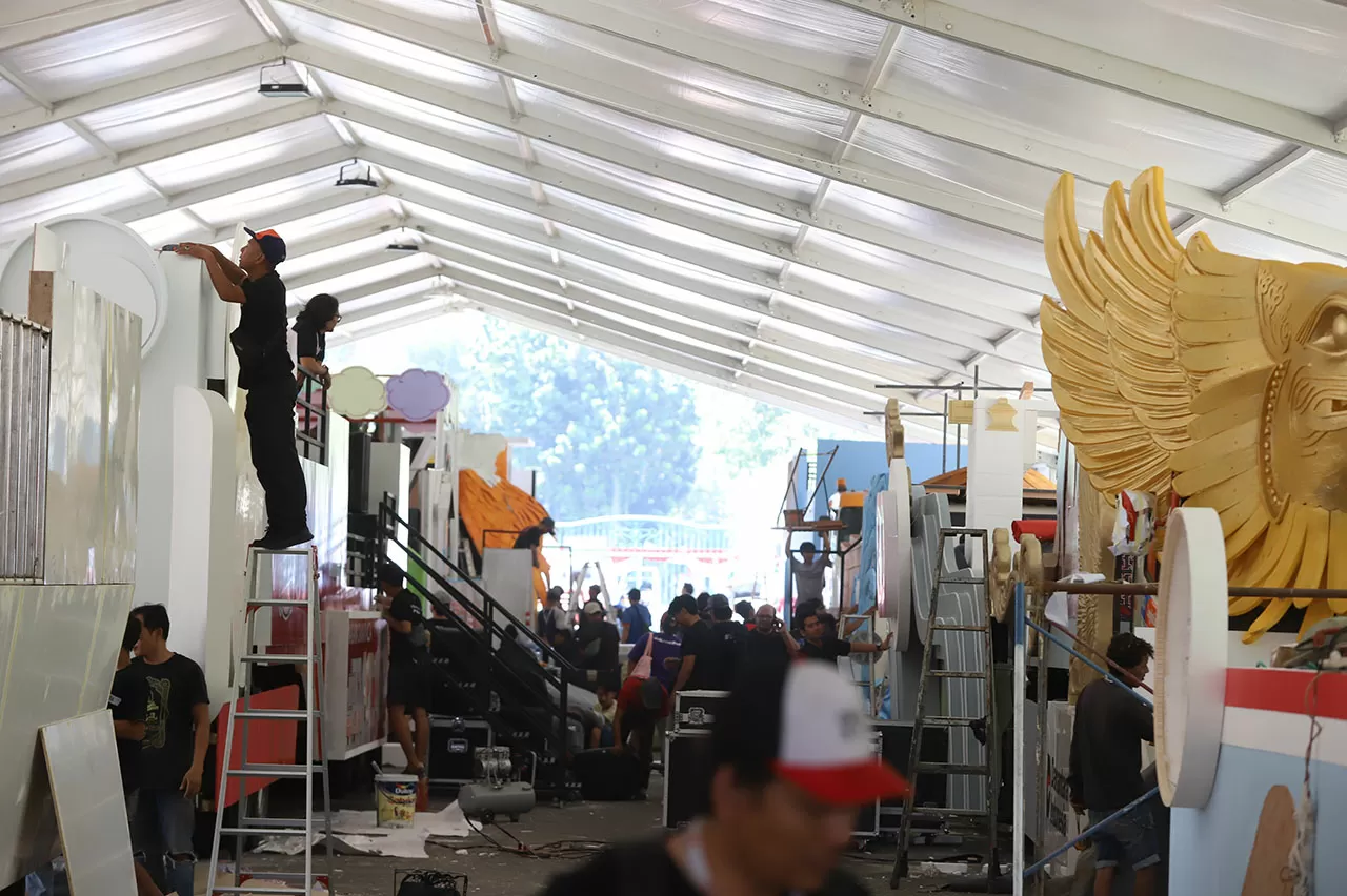 Persiapan Meriah Jelang...