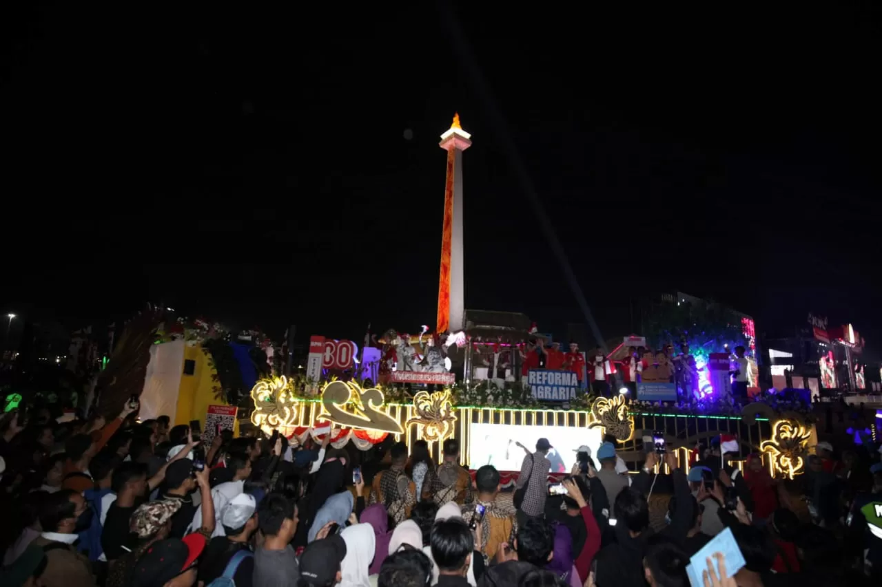 Dari Monas ke Sudirman-Thamrin,...