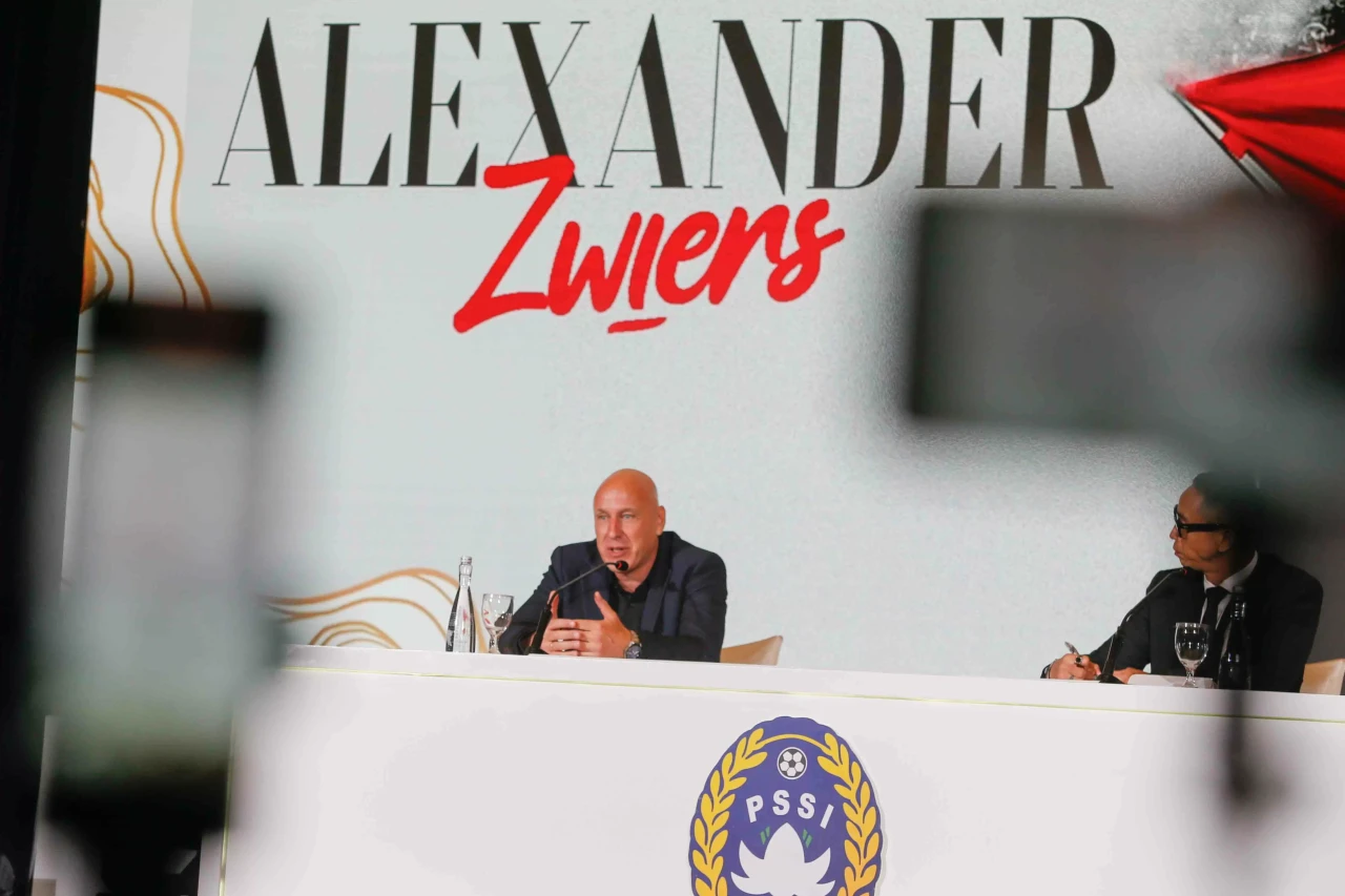 PSSI Tunjuk Alexander...