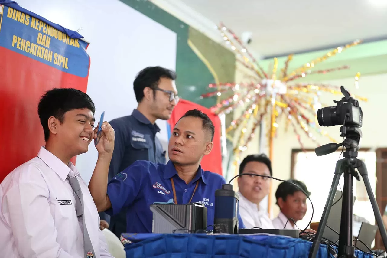 Sudin Dukcapil Jaksel...