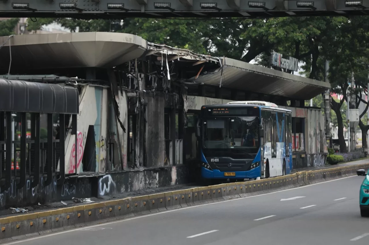 Jakarta Kondusif! Warga...