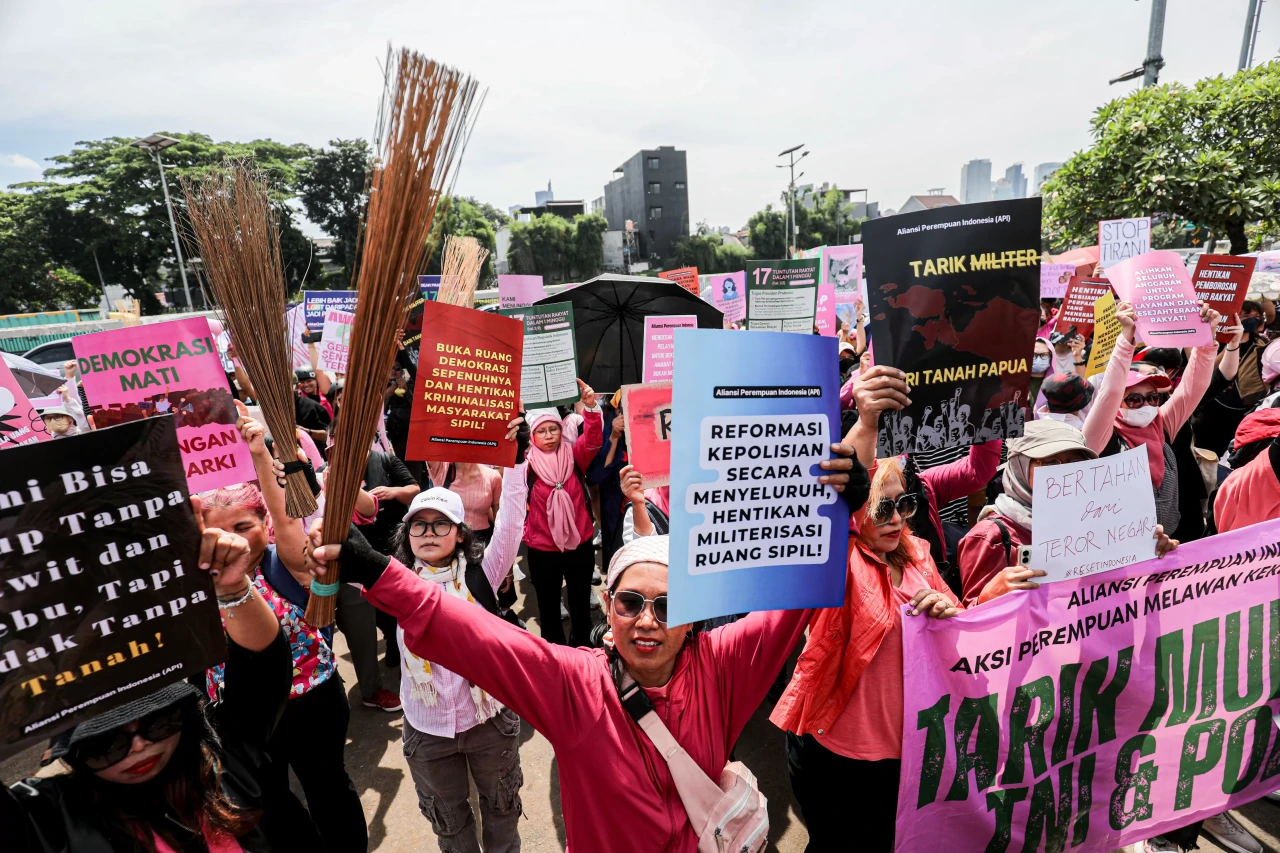 Aliansi Perempuan Gelar...