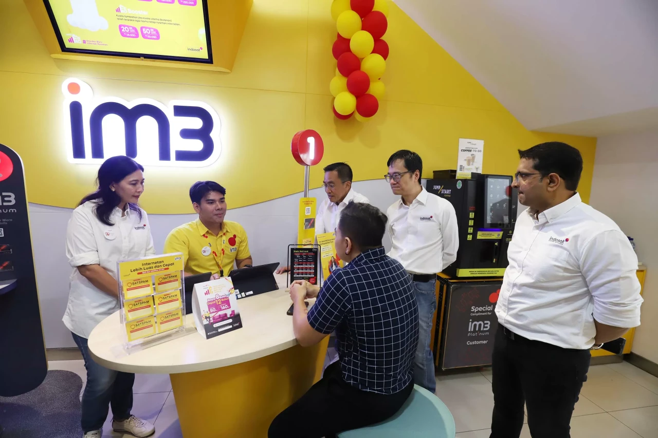 Indosat Rayakan Harpelnas...